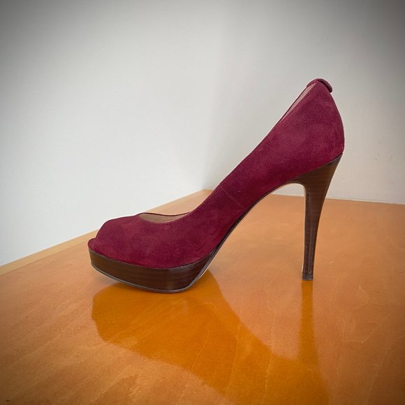 Michael Kors York Platform Suede Peeptoe Pumps in Bordeaux, 6.5M - Picture 5 of 13